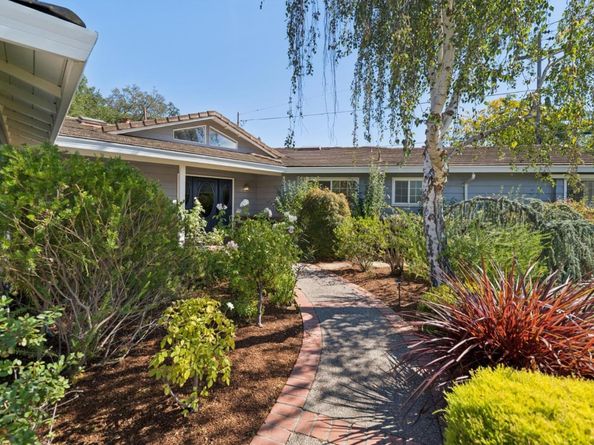 2068 Cynthia Way, Los Altos CA 94024