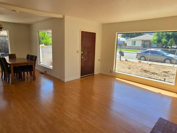 393 Beemer Avenue, Sunnyvale CA 94086