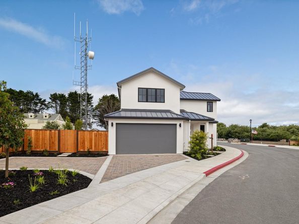 568 Creekside Court, Half Moon Bay CA 94019