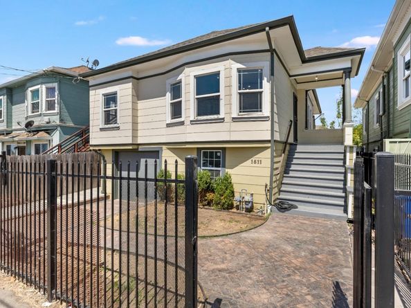 1511 19th Avenue, Oakland CA 94606