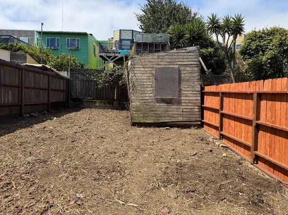 1279 Gilman Avenue, San Francisco CA 94124