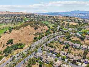 5238 Saint Annes Court, San Jose CA 95138