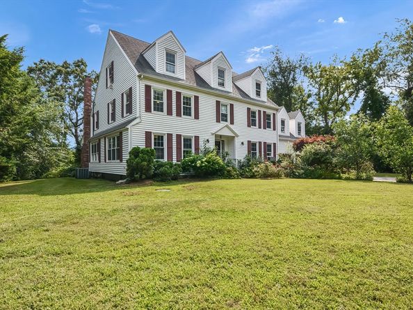 156 Mitchell Rd, Holliston MA 01746