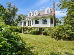 156 Mitchell Rd, Holliston MA 01746