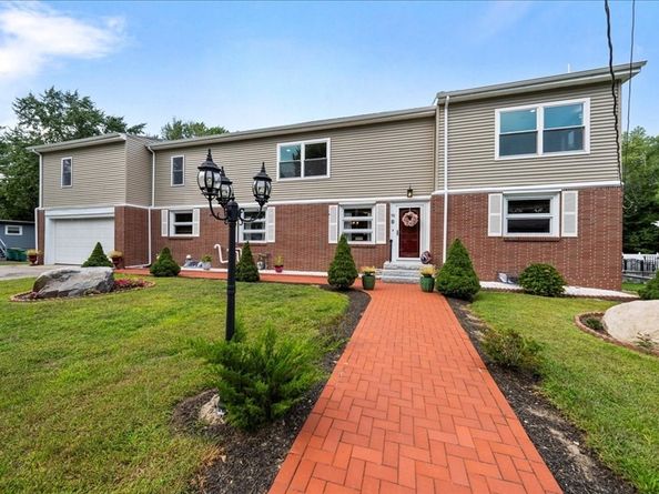 92 Union St, Norwood MA 02062