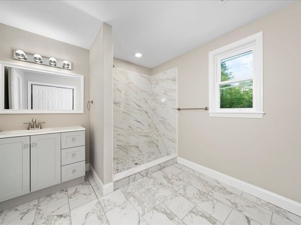 92 Union St, Norwood MA 02062