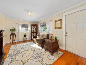 92 Union St, Norwood MA 02062