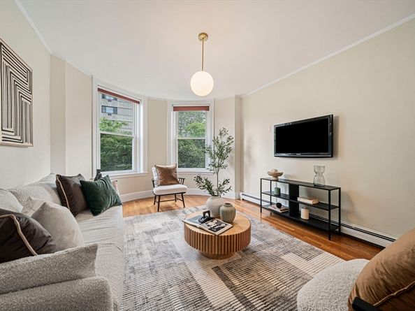 93 Centre Street 2, Brookline MA 02446