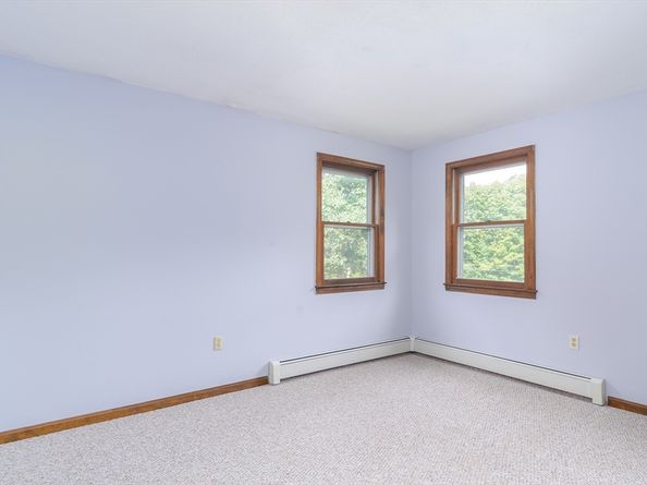 280 S Barre Rd, Barre MA 01005