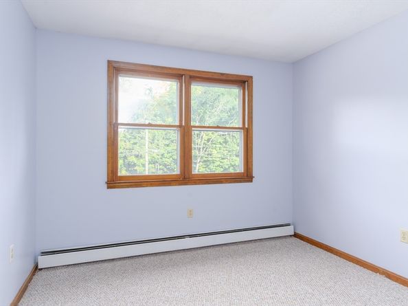 280 S Barre Rd, Barre MA 01005