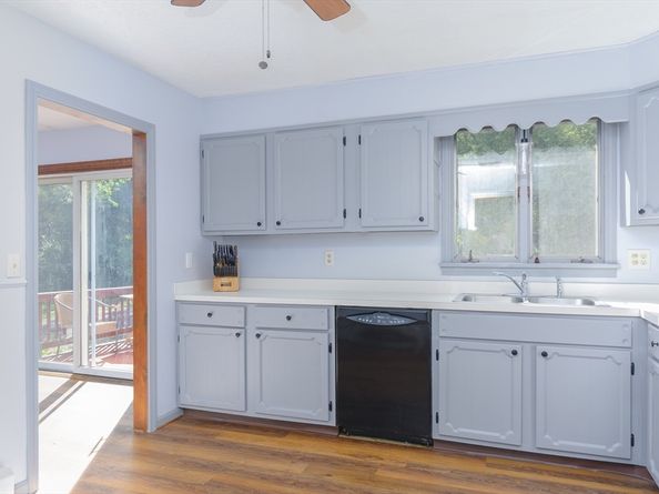 280 S Barre Rd, Barre MA 01005