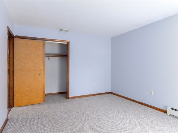 280 S Barre Rd, Barre MA 01005