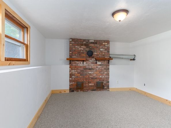 280 S Barre Rd, Barre MA 01005