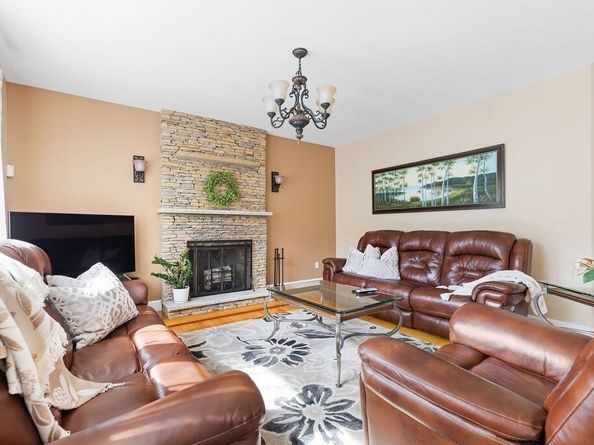 114 Upper Gore Rd, Webster MA 01570