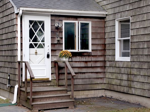 37 Eames St, North Reading MA 01864