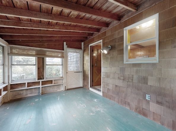 37 Eames St, North Reading MA 01864