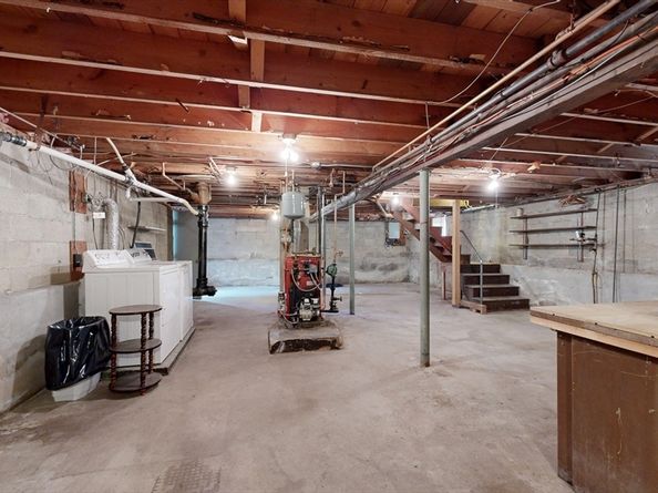 37 Eames St, North Reading MA 01864