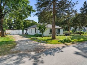 66 Cottage Rd, Newbury MA 01951