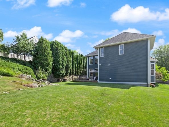 4 Cheever Ave, Saugus MA 01906