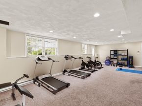 4 Cheever Ave, Saugus MA 01906
