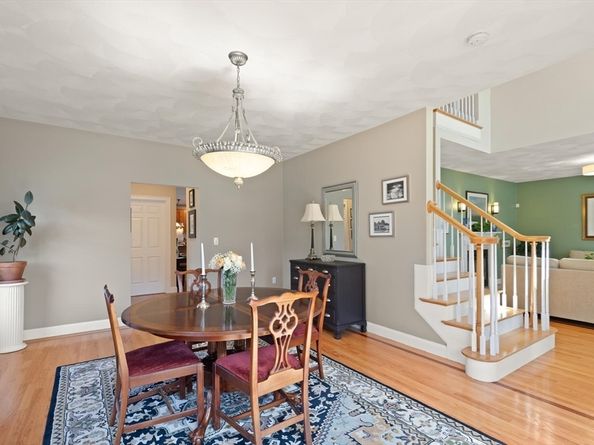 4 Cheever Ave, Saugus MA 01906