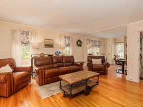 8 High Street, Ashburnham MA 01430