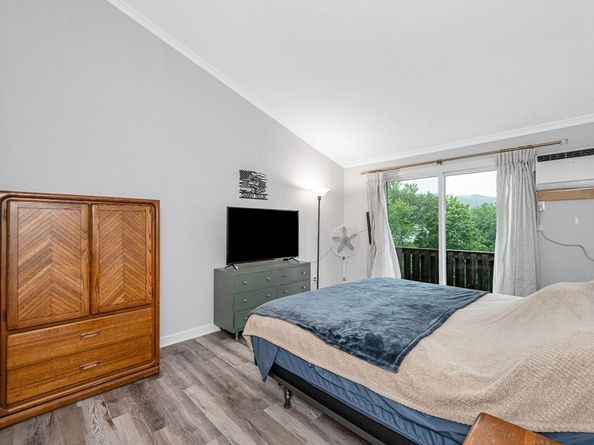 22 River St. 13, Hudson MA 01749