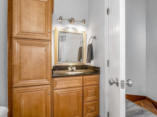 22 River St. 13, Hudson MA 01749