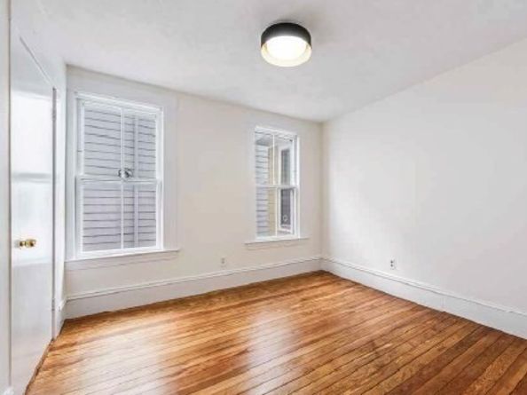 54 Bonair St, Somerville MA 02145