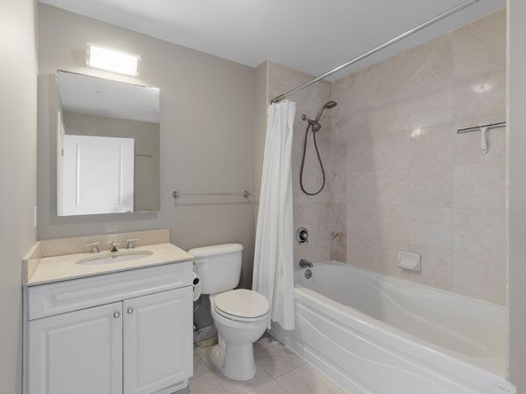15 Waltham St B605, Boston MA 02118