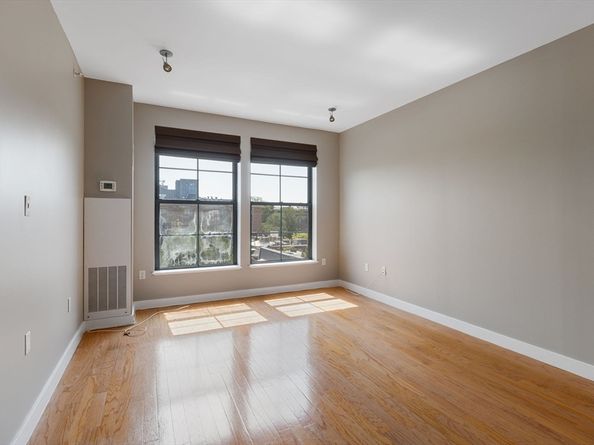 15 Waltham St B605, Boston MA 02118
