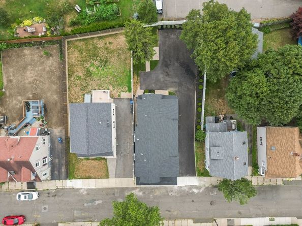 9 Swan St 1, Beverly MA 01915