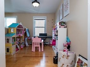 16 Mohan St, Everett MA 02149