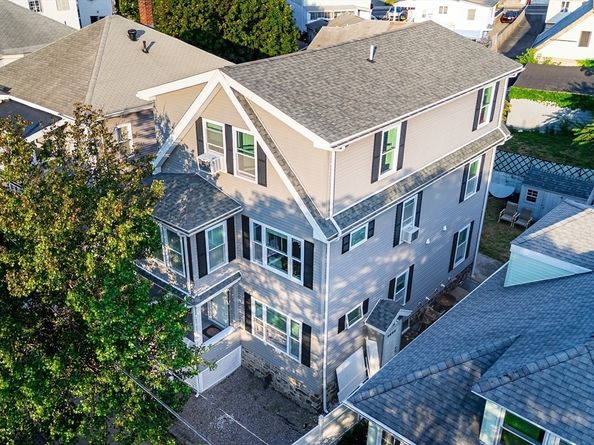 16 Mohan St, Everett MA 02149