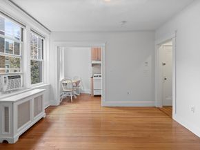 116 Riverway 14, Boston MA 02215