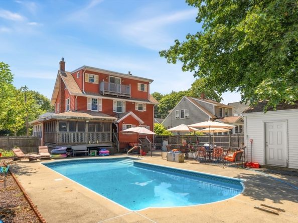 29 Prospect Street, Saugus MA 01906