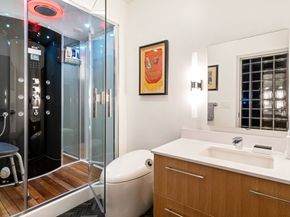 33 Sleeper St 404, Boston MA 02210