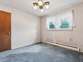 132 Winifred Avenue, Worcester MA 01602