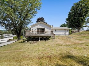 132 Winifred Avenue, Worcester MA 01602