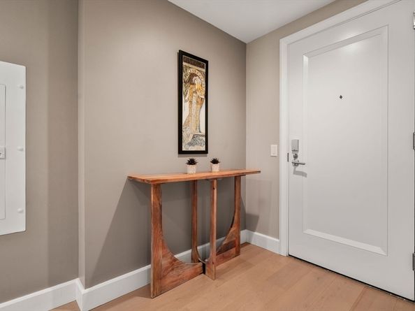 100 Lovejoy Wharf 11K, Boston MA 02114