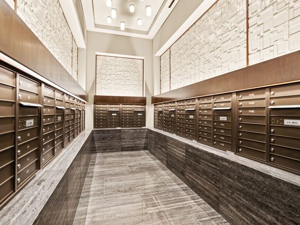 100 Lovejoy Wharf 11K, Boston MA 02114