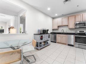 170 Haverhill St 133, Andover MA 01810
