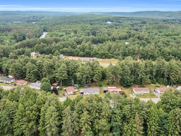 11 Jeri Dr, Athol MA 01331