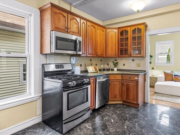 89 Heath Street, Somerville MA 02145