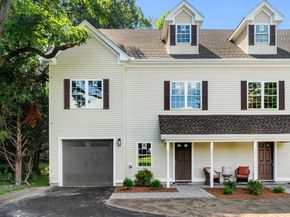 156 Chestnut St. 14, North Andover MA 01845