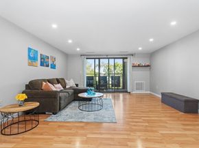 22 Ninth St 503, Medford MA 02155