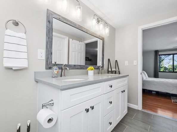 22 Ninth St 503, Medford MA 02155