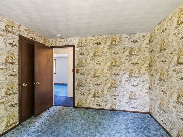 4 Whipple Rd, Peabody MA 01960