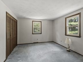 4 Whipple Rd, Peabody MA 01960