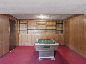 4 Whipple Rd, Peabody MA 01960